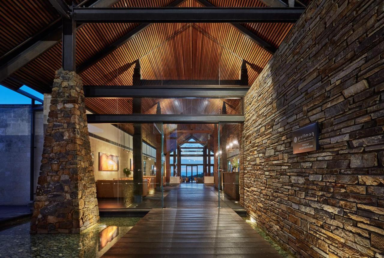 Pullman Bunker Bay Resort Margaret River Dunsborough Esterno foto The interior of the hotel