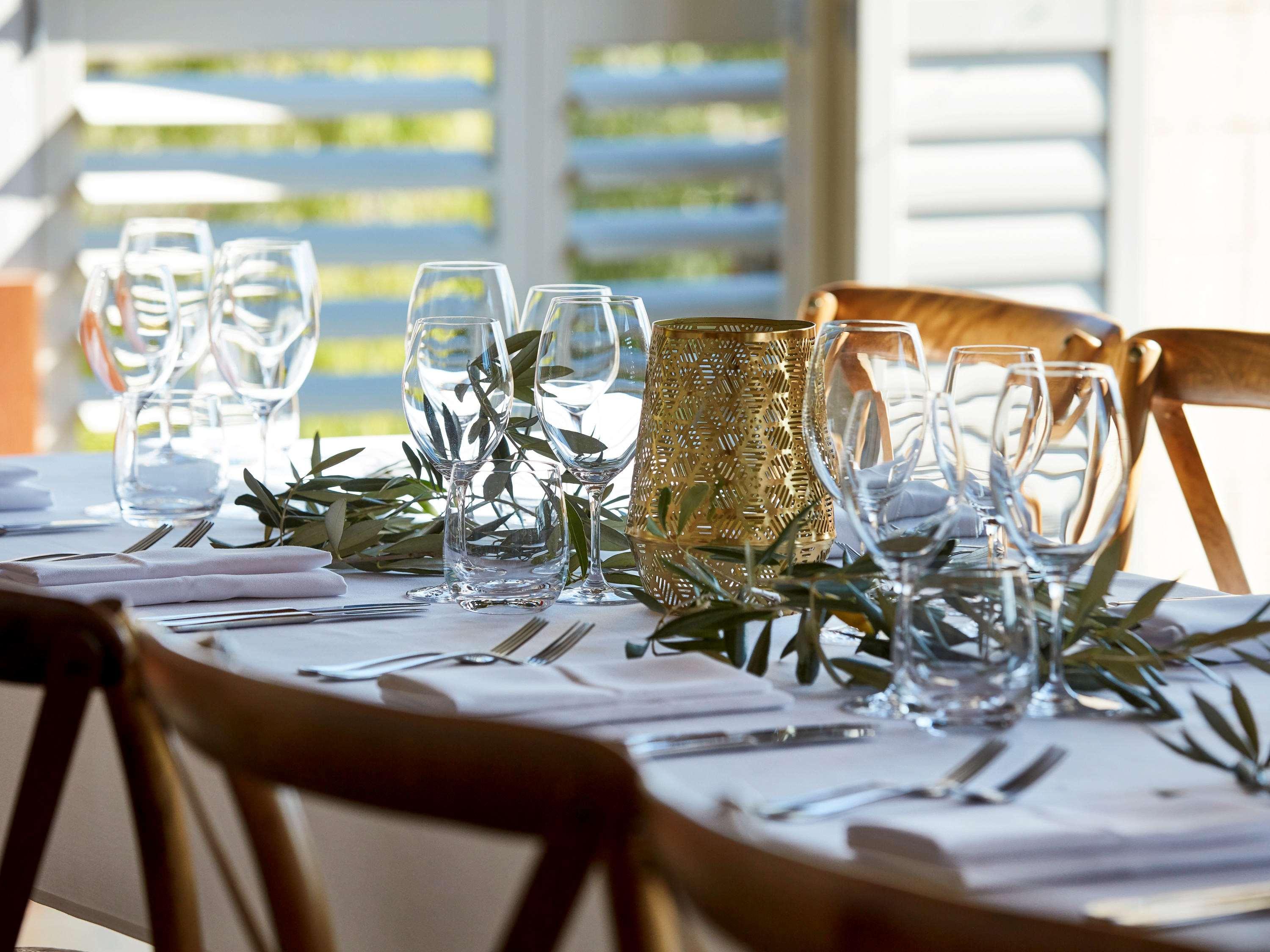 Pullman Bunker Bay Resort Margaret River Dunsborough Esterno foto A table set for a meal