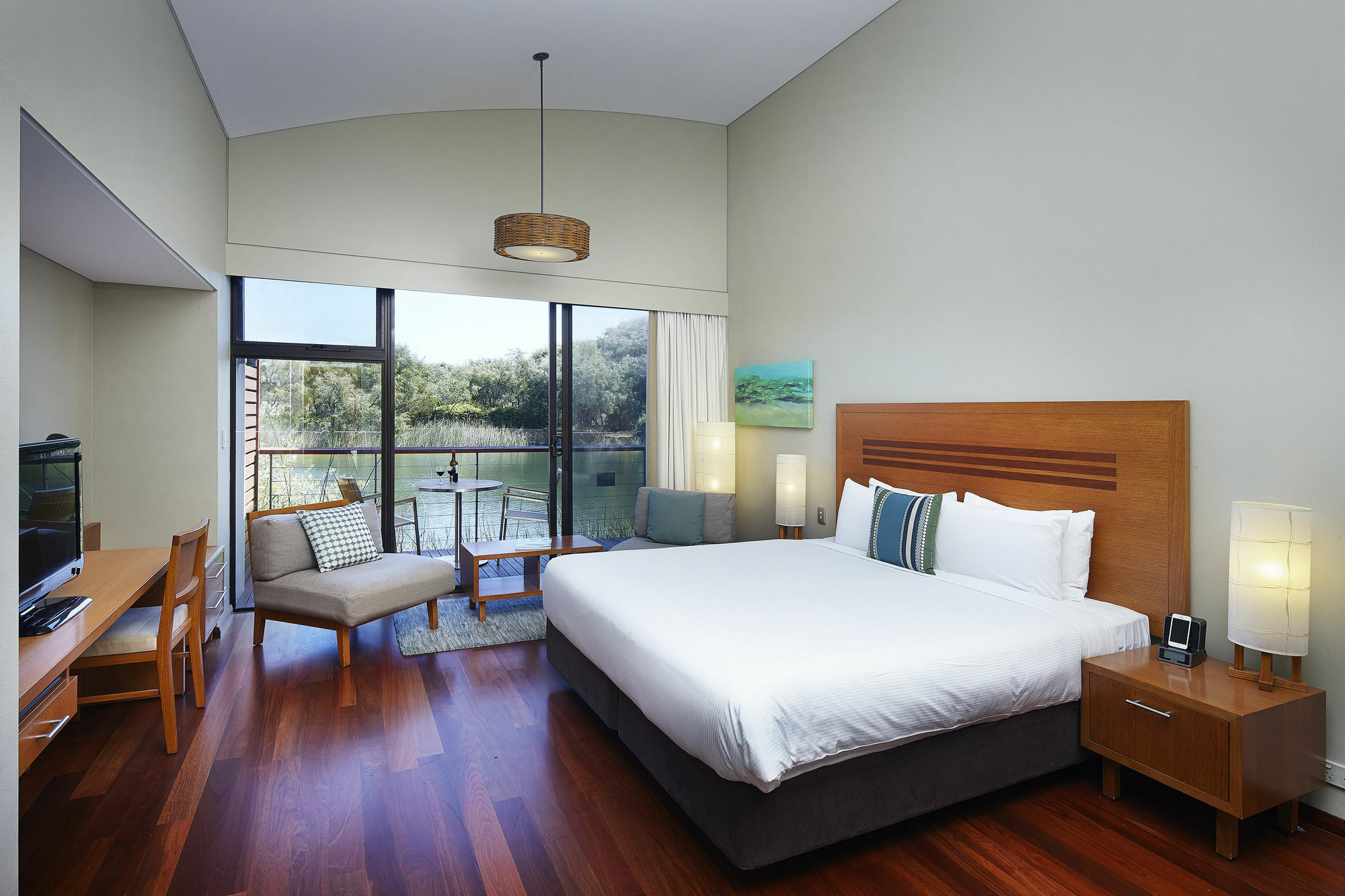 Pullman Bunker Bay Resort Margaret River Dunsborough Esterno foto A room at the hotel