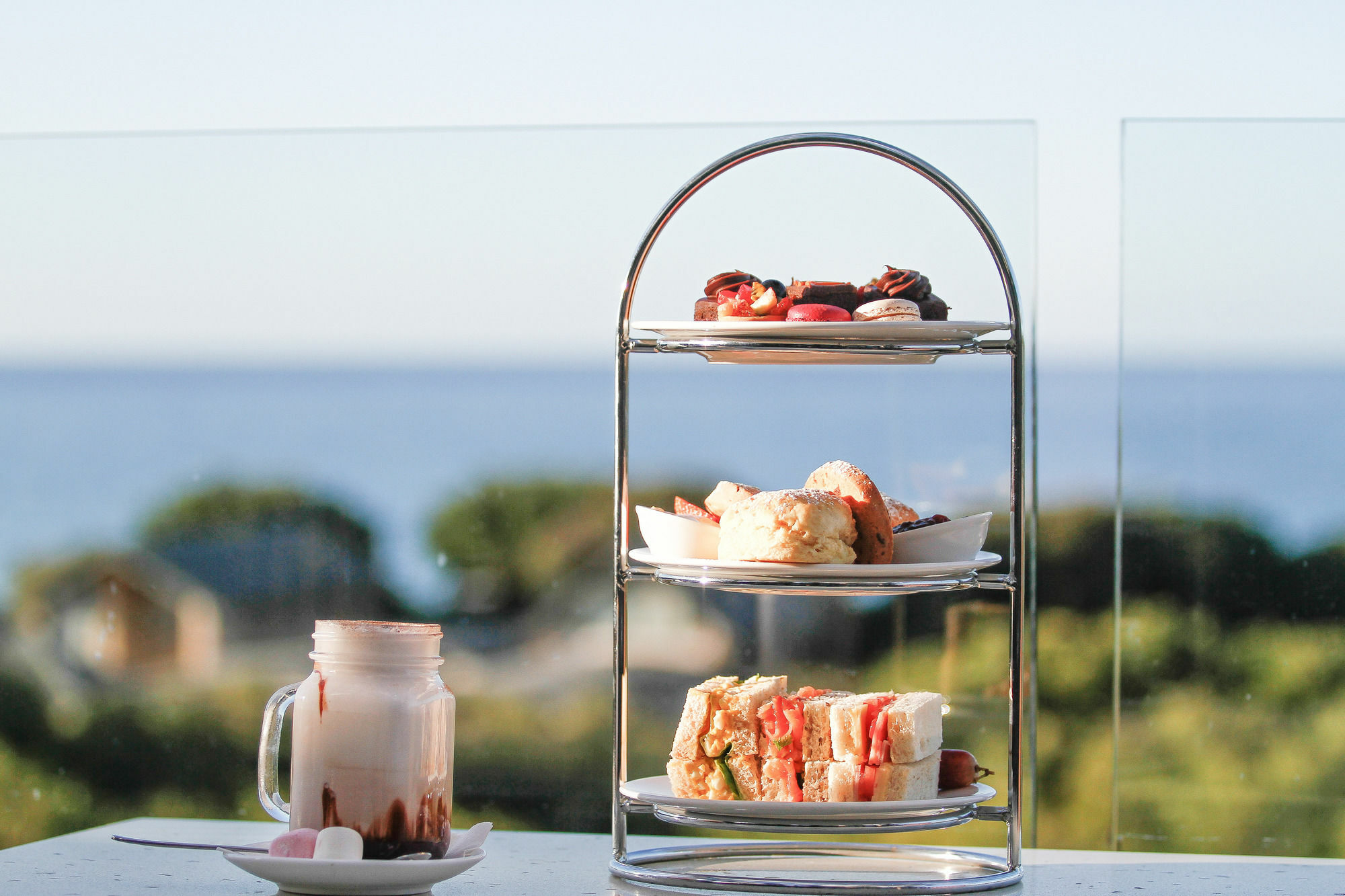 Pullman Bunker Bay Resort Margaret River Dunsborough Esterno foto Afternoon tea at the Cape of Good Hope